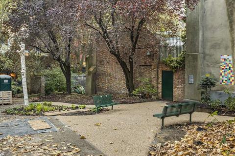 Office to rent, 28 Britton St London EC1M 5UE