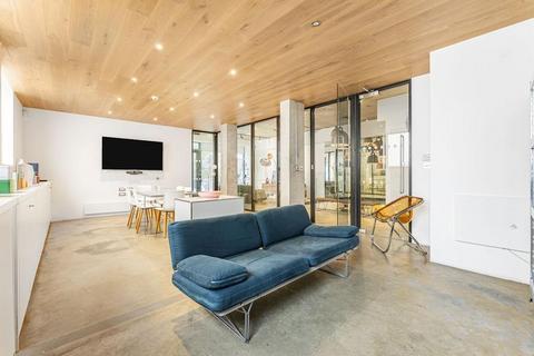 Office for sale, 161-165 Kingsland Rd London E2 8AL