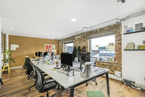 Office to rent, 135 Curtain Rd London EC2A 3BX