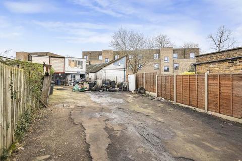 Industrial development for sale, 32-34 Bensham Ln Croydon CR0 2RQ