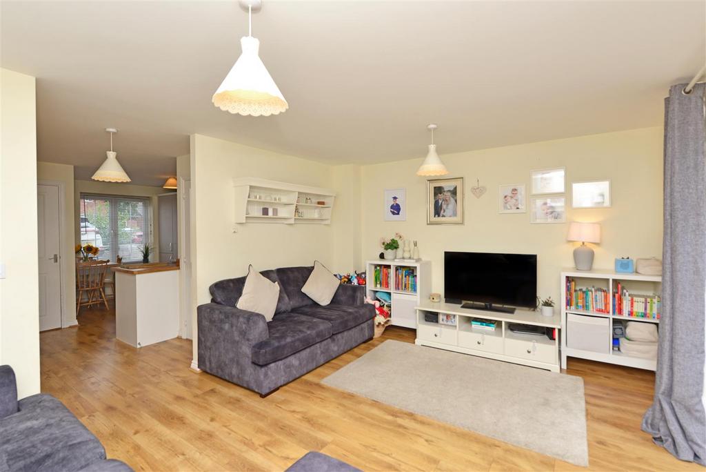 Living Room: