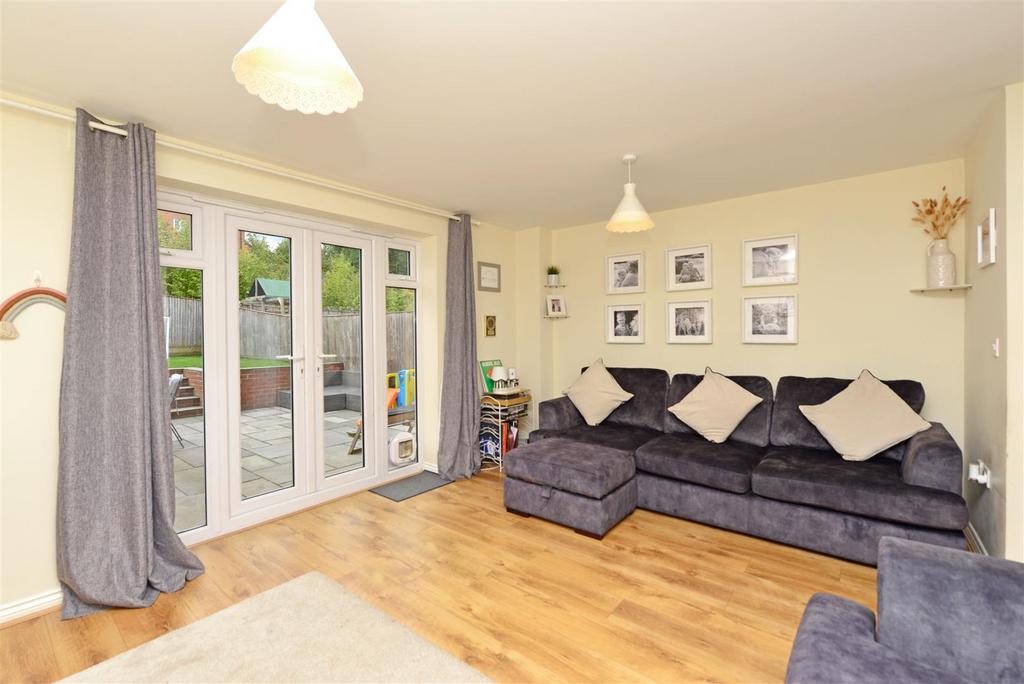 Living Room: