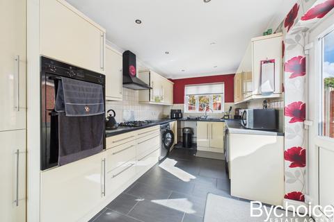 4 bedroom detached house for sale, Grenadier Road, Haverhill, Suffolk