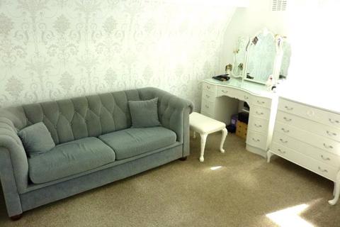 undefined, Bell Gardens, Orpington BR5