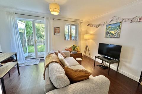 11 Dunstan Close, Penryn, TR10 8RY