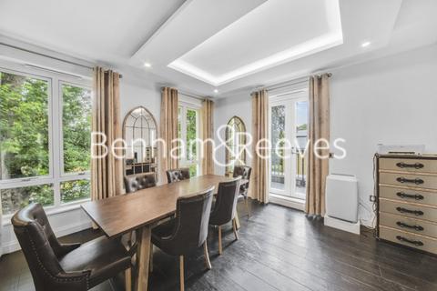 5 bedroom apartment to rent, Ashchurch Grove, Hammersmith W12