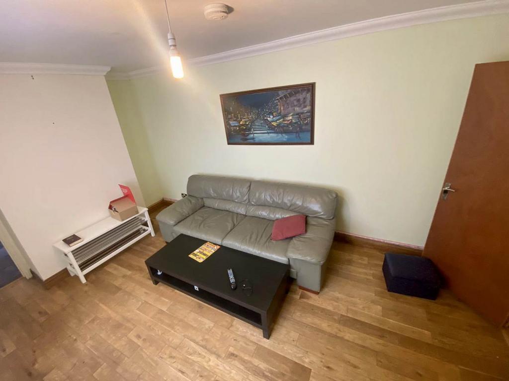 Lounge 1