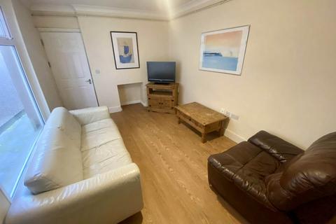 6 bedroom house to rent, Finsbury Terrace, Brynmill, , Swansea