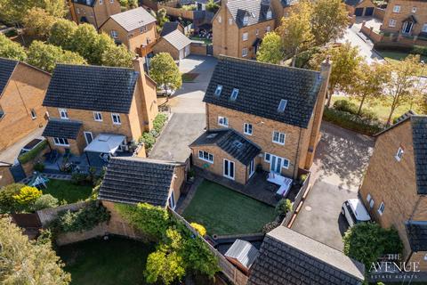 5 bedroom detached house for sale, Windermere Drive, Higham Ferrers, NN10 8NN