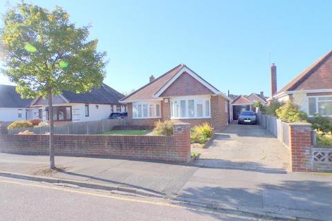 2 bedroom detached bungalow for sale, Craigmoor Avenue, Bournemouth