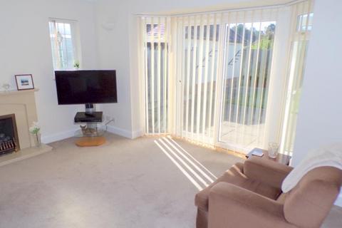 2 bedroom detached bungalow for sale, Craigmoor Avenue, Bournemouth