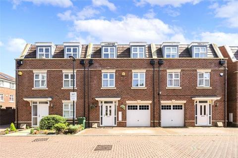 4 bedroom terraced house for sale, Truesdales, Ickenham, Uxbridge