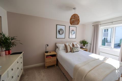 17 Borlase Crescent, St Austell, PL25 4RF