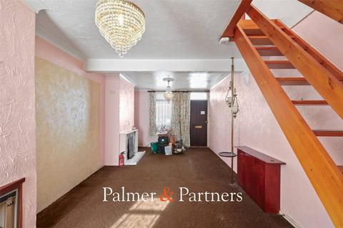 2 bedroom terraced house for sale, Northgate Street, The Dutch Quarter, Colchester, Essex, CO1