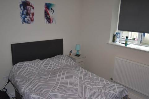 3 bedroom flat to rent, Gwydr Crescent, Uplands, , Swansea
