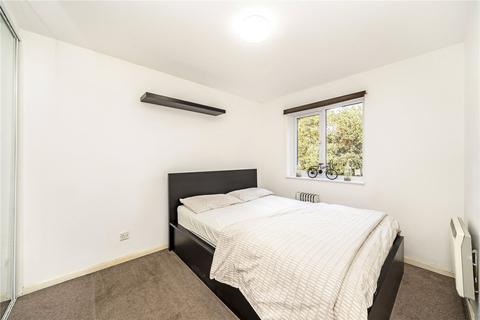 1 bedroom flat for sale, Gables Close, Lee, SE12