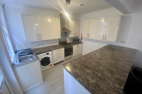 5 bedroom house to rent, Gwydr Crescent, Brynmill, , Swansea