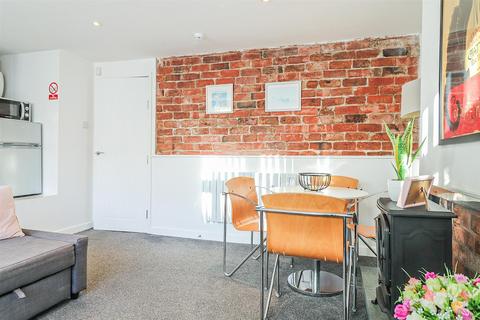undefined, King Street, Southport PR8