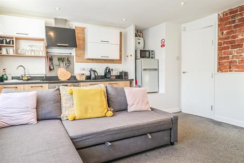 undefined, King Street, Southport PR8
