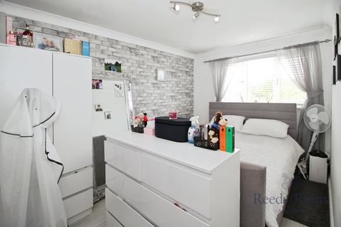 3 bedroom semi-detached house for sale, Etal Close, Merseyside L11