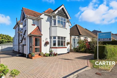 undefined, Bowers Court Drive, Bowers Gifford, Basildon, SS13