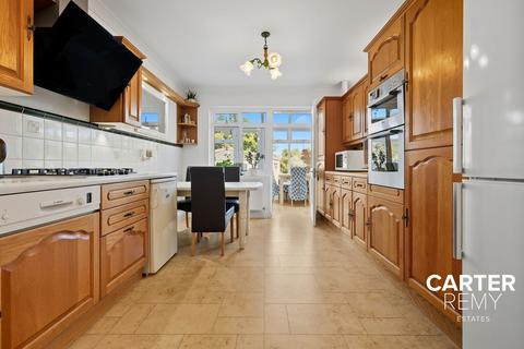 undefined, Bowers Court Drive, Bowers Gifford, Basildon, SS13