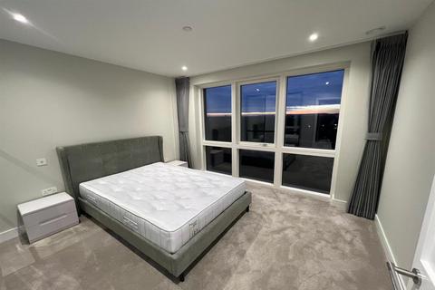 1 bedroom apartment to rent, Kidbrooke Village, Moorehead Way, SE3