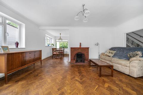 4 bedroom detached house for sale, London Road, Surrey GU4