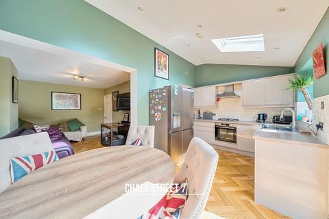 undefined, Suttons Avenue, Hornchurch, RM12