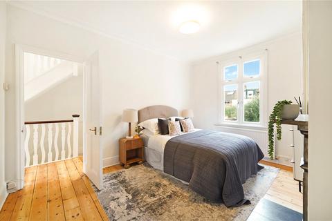 33 Vera Road, London, SW6 6QP