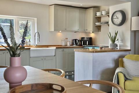 2 bedroom house for sale, Tamarisk Lodge, Mawgan Porth, TR8