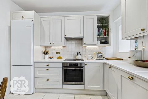 undefined, High Street, New Mills, SK22