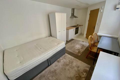 1 bedroom flat to rent, The Kingsway, City Centre, , Swansea