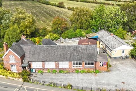 2 bedroom house for sale, Castle Way, Derby DE65