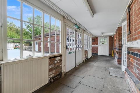 2 bedroom house for sale, Castle Way, Derby DE65