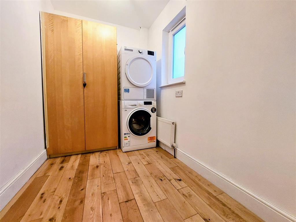 Spare room laundry.jpg
