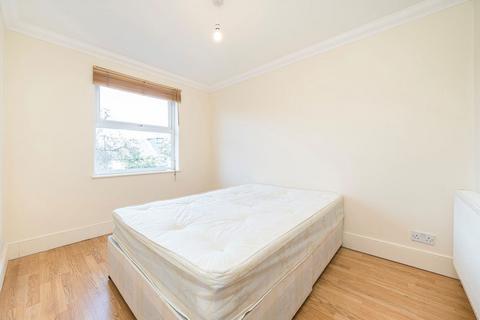 2 bedroom flat for sale, Gipsy Road, London SE27