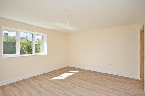 3 bedroom bungalow for sale, Bewsbury Crescent, Whitfield, Dover, Kent, CT16