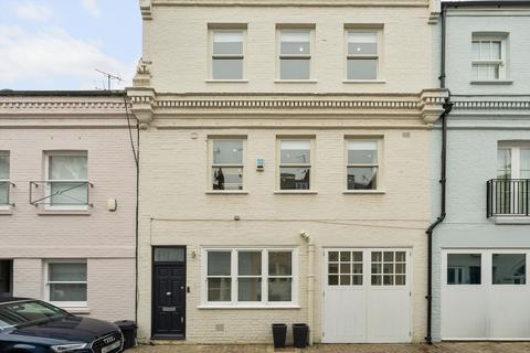 4 bedroom terraced house to rent, Roland Way, South Kensington, London, SW7