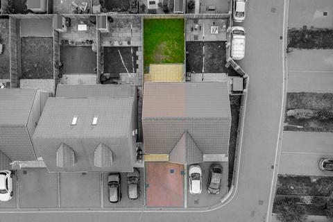 23 Fir Tree Court, Knottingley, WF11 8FA