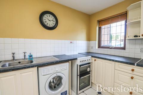 2 bedroom end of terrace house for sale, Beadle Way, Great Leighs, CM3