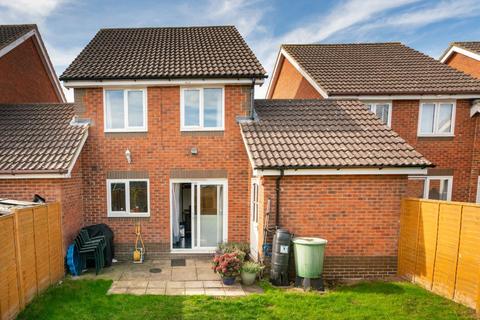 3 bedroom detached house for sale, Roman Way, Kingsnorth, Ashford TN23
