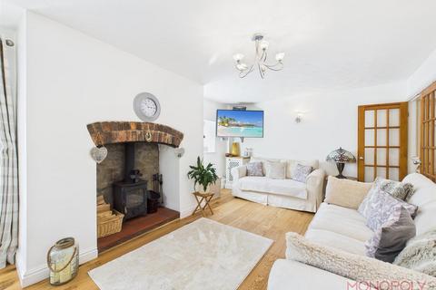 2 bedroom cottage for sale, Black Park, Chirk, Wrexham