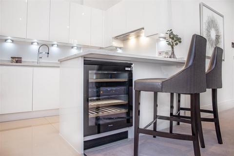 1 bedroom apartment to rent, Palace Wharf, Hammersmith, W6