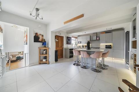 4 bedroom semi-detached house for sale, Greenhill, Weymouth