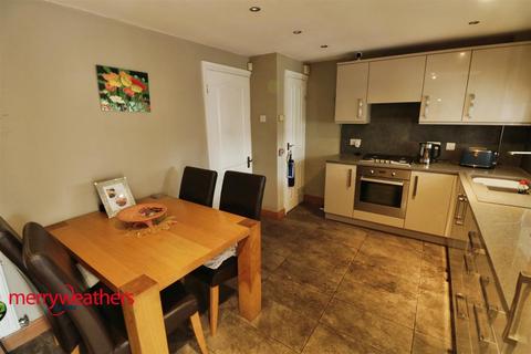 2 bedroom semi-detached house for sale, Doles Crescent, Royston, Barnsley