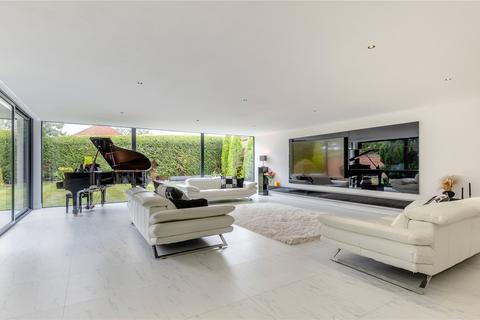 5 bedroom detached house for sale, Trinity Close, Carlton-le-Moorland, Lincoln, Lincolnshire, LN5