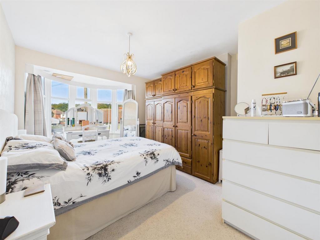Bedroom: