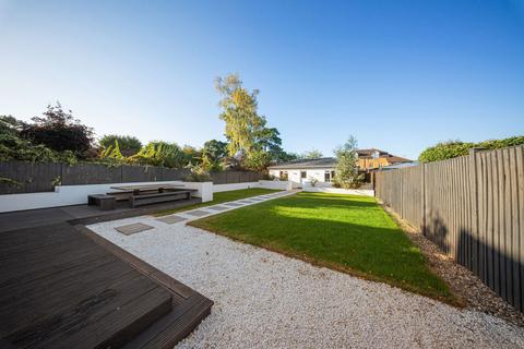 4 bedroom detached house for sale, Walderslade Road, Chatham ME5