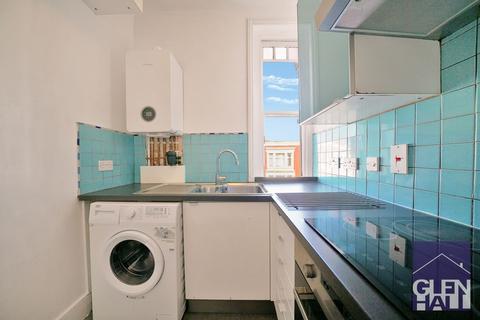1 bedroom flat for sale, 18-20 Friern Barnet Road, London N11